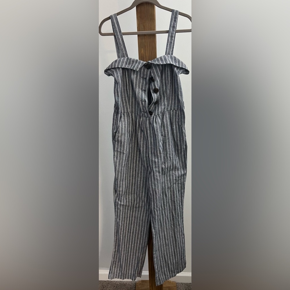 Striped Gray Jumpsuit‎